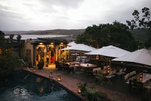 thumbnail: Restaurant