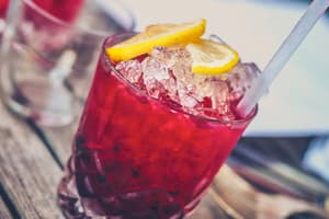 thumbnail: Bar (on property)