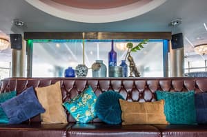 thumbnail: Interior