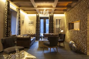 thumbnail: Executive lounge