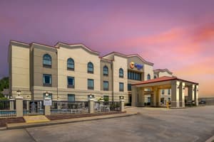 thumbnail: Exterior