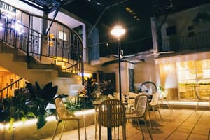thumbnail: Interior detail