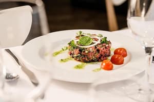 thumbnail: Restaurant