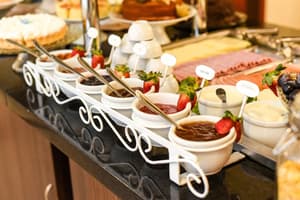 thumbnail: Restaurant