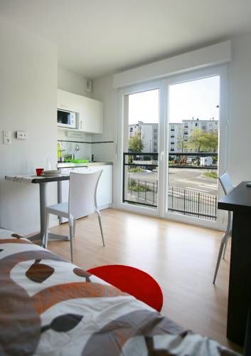 In-Room Kitchenette