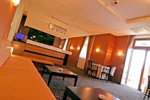 thumbnail: Bar (on property)