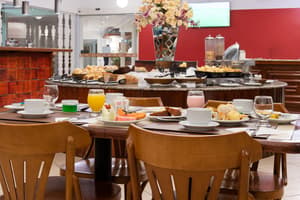 thumbnail: Restaurant