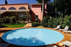 thumbnail: Outdoor pool