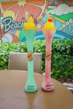 thumbnail: Bar (on property)