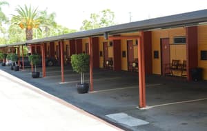 thumbnail: Exterior