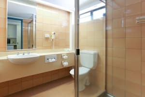 thumbnail: Bathroom