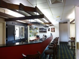 thumbnail: Bar (on property)