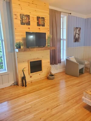 thumbnail: Living area