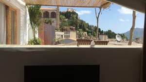 thumbnail: Terrace/patio
