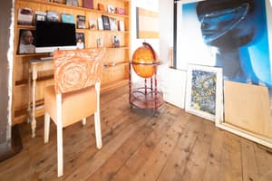 thumbnail: Interior