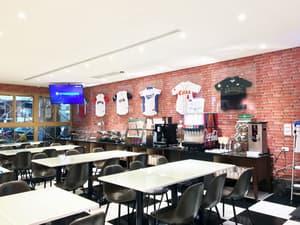 thumbnail: Reception