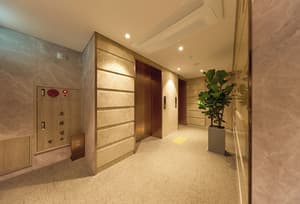 thumbnail: Hallway