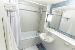 thumbnail: Bathroom