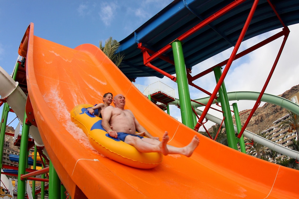 Children's play area - outdoor