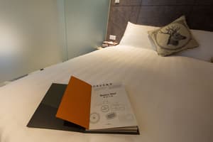 thumbnail: Room