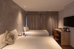 thumbnail: Room