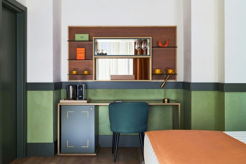 Another view of the Milano Suite desk.