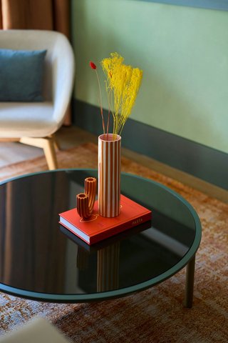Decor detail within the Milano Suite.