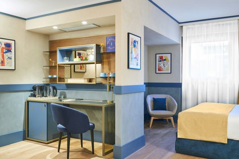 Bright Superior Room with calm, modern styling.