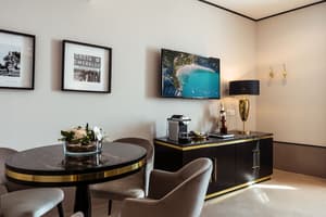 thumbnail: Living area