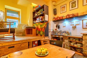 thumbnail: Breakfast area