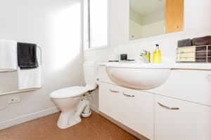 thumbnail: Bathroom