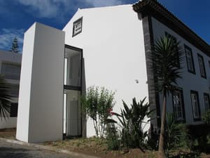 thumbnail: Interior