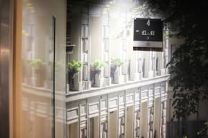 thumbnail: Interior detail