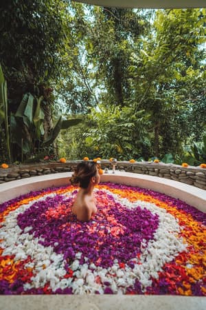 thumbnail: Outdoor spa tub