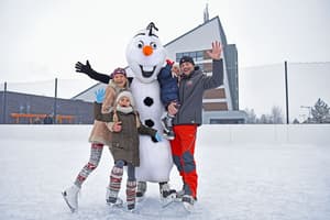 thumbnail: Ice skating
