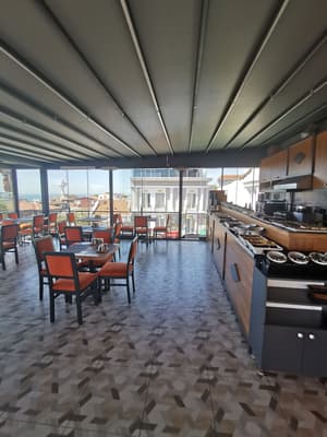 thumbnail: Breakfast buffet