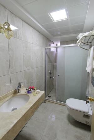 thumbnail: Bathroom