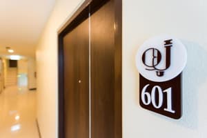 thumbnail: Interior