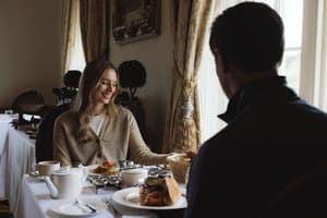 thumbnail: Restaurant