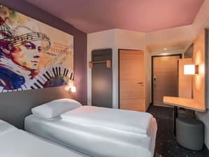 thumbnail: Room