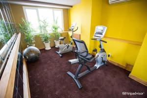 thumbnail: Gym