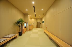 thumbnail: Hallway
