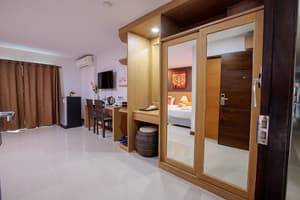 thumbnail: Room