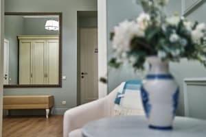 thumbnail: Interior detail