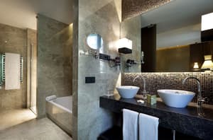 thumbnail: Bathroom
