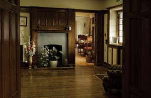 thumbnail: Interior entrance