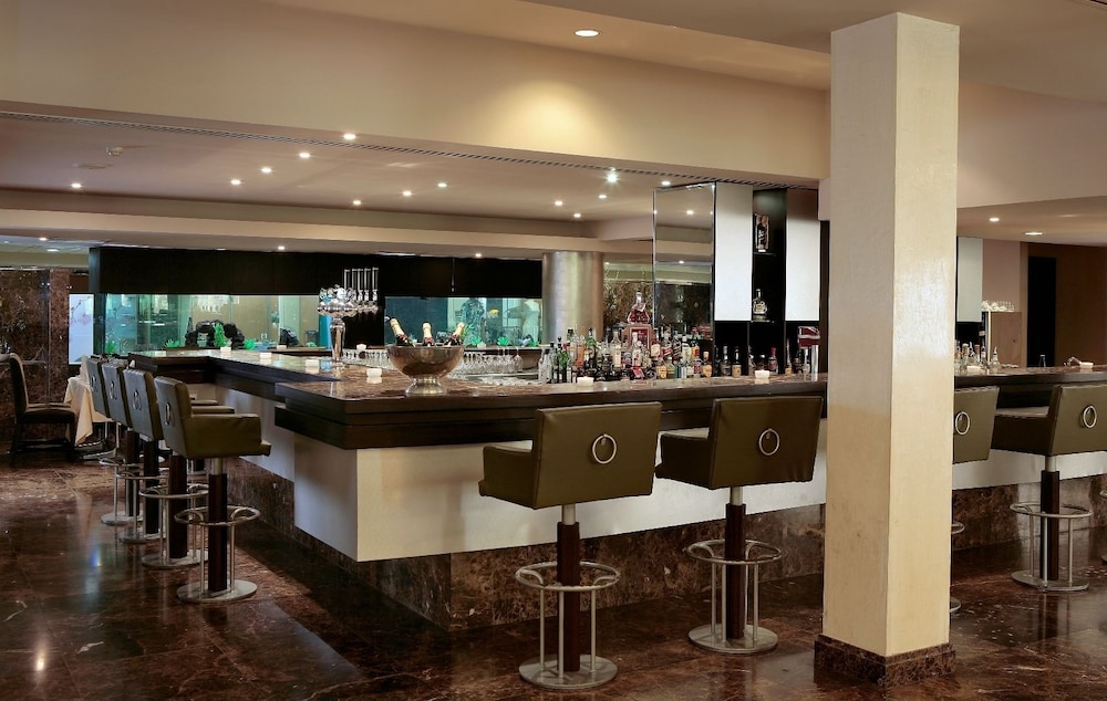 Restaurant-cafeteria