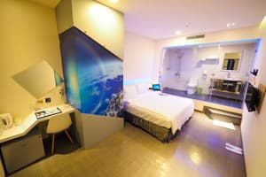 thumbnail: Room