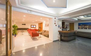 thumbnail: Interior entrance