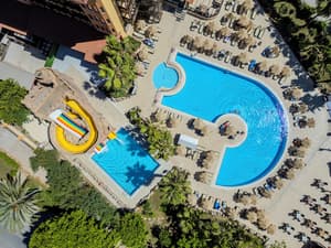 thumbnail: Pool